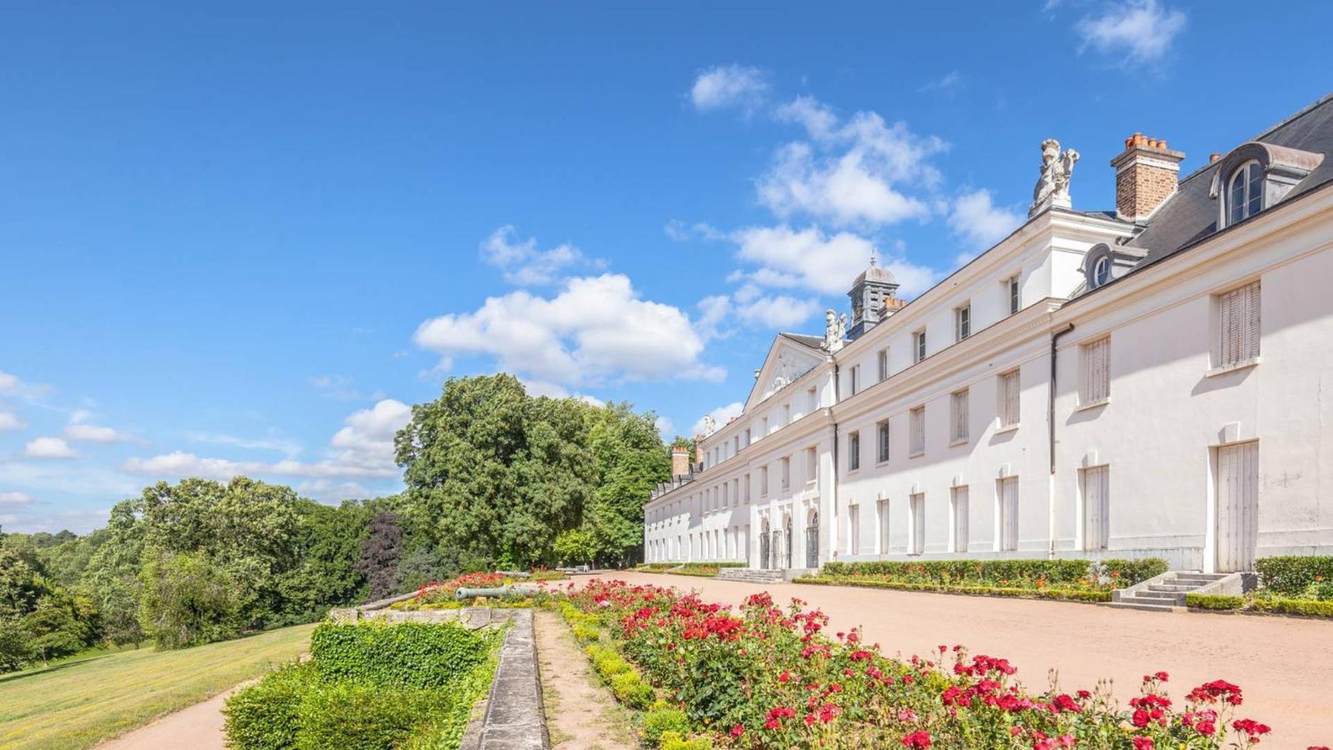 La Maisonnette Du Parc ル・クルーゾ エクステリア 写真